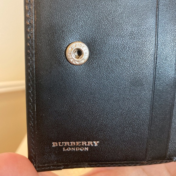 ❌SOLD❌ Burberry Haymarket Check Small French Purse - Picture 4 of 9